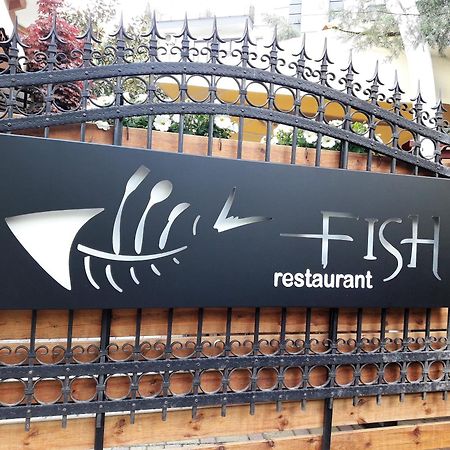 Hotel Aristocrat & Fish Restaurant Üsküp Dış mekan fotoğraf