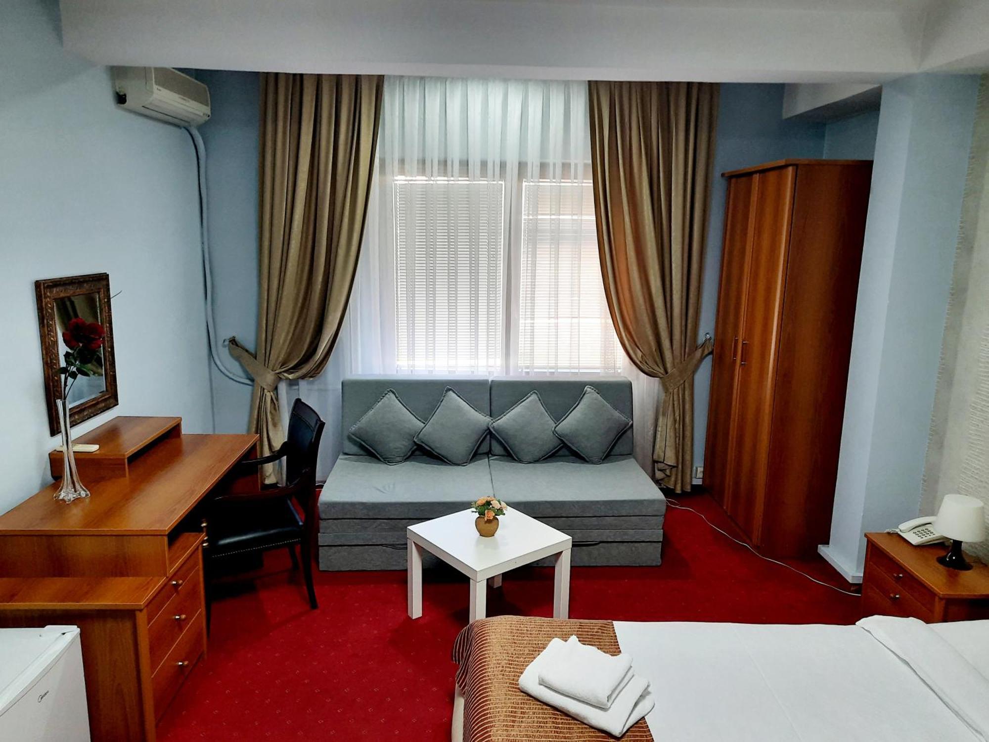 Hotel Aristocrat & Fish Restaurant Üsküp Oda fotoğraf