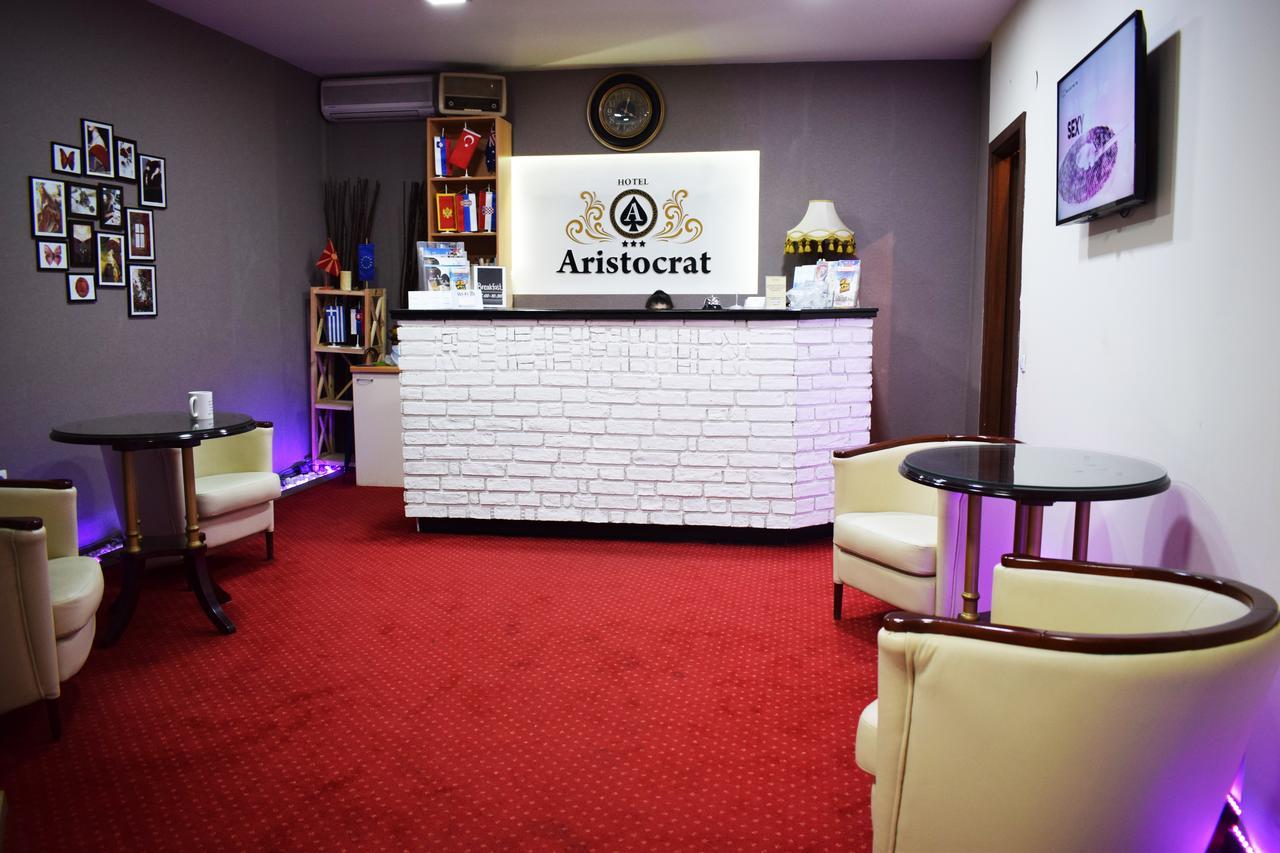 Hotel Aristocrat & Fish Restaurant Üsküp Dış mekan fotoğraf